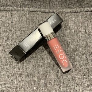 Dose of Color Liquid lipstick in Flirty